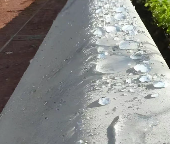 新密硅烷浸渍涂料在混凝土保护中的应用